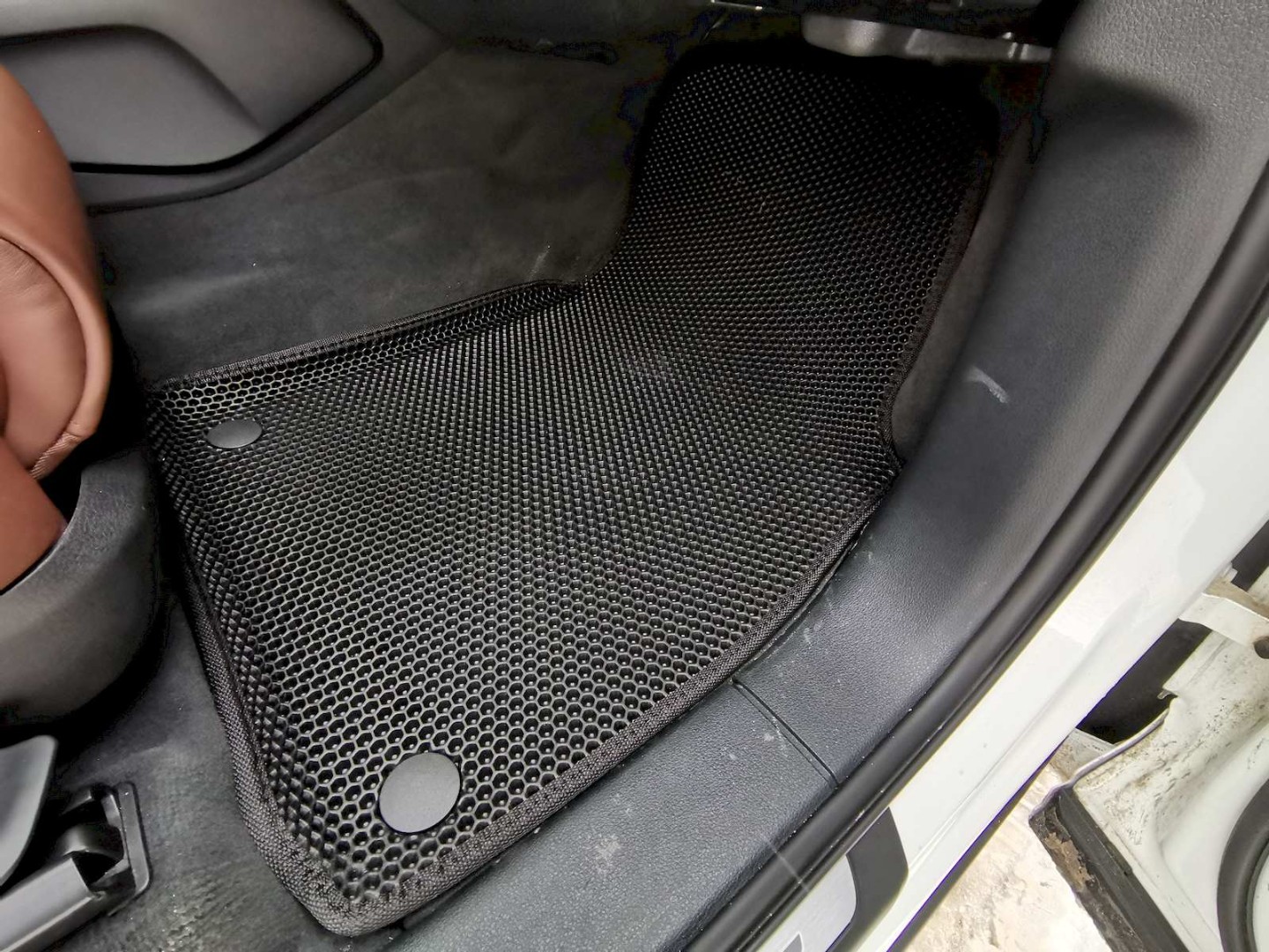 EVA автоковрики для Audi Q7 II 2020-2024 (7 мест) рестайлинг — IMG_20220118_142523 watermark
